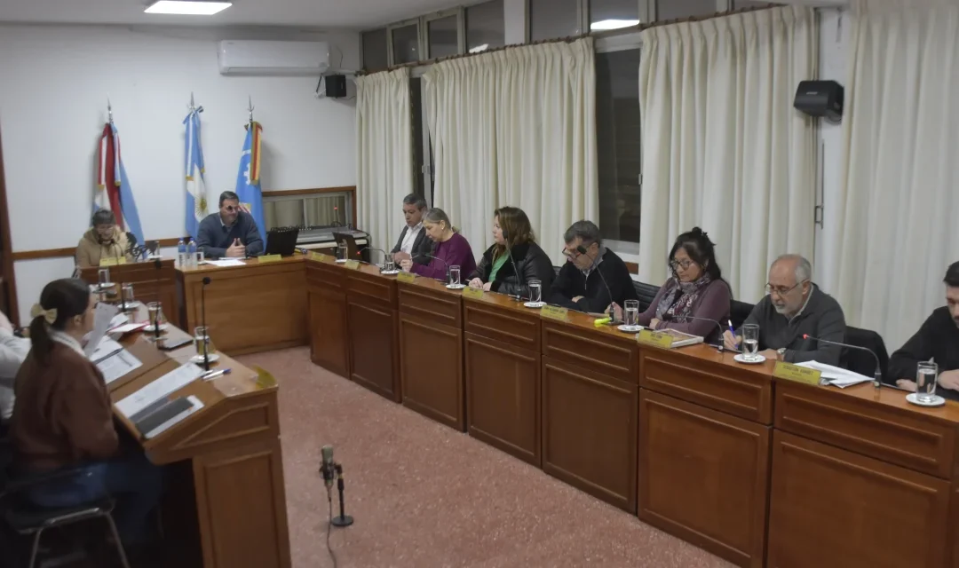 LOS TEMAS TRATADOS EN LA SESIÓN ORDINARIA DEL MIÉRCOLES 13 DE AGOSTO