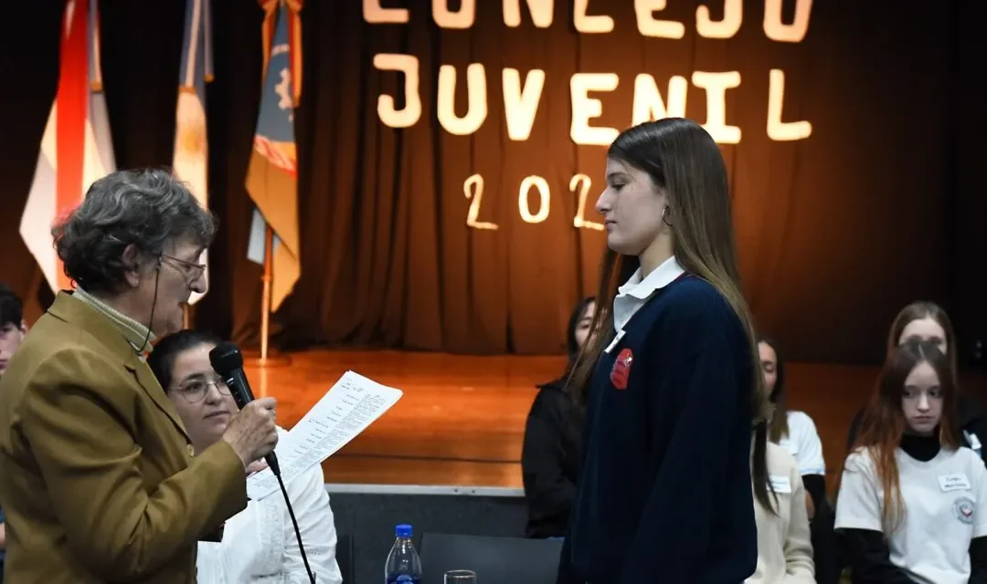 CONCEJO DELIBERANTE JUVENIL: ESTUDIANTES DE NUEVE ESCUELAS SECUNDARIAS PARTICIPAN EN ESTE PROGRAMA EDUCATIVO Y DEMOCRÁTICO